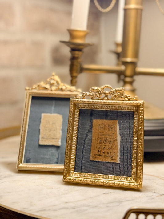 Bronze Ribbon-Top Frame Notre-Dame de Paris