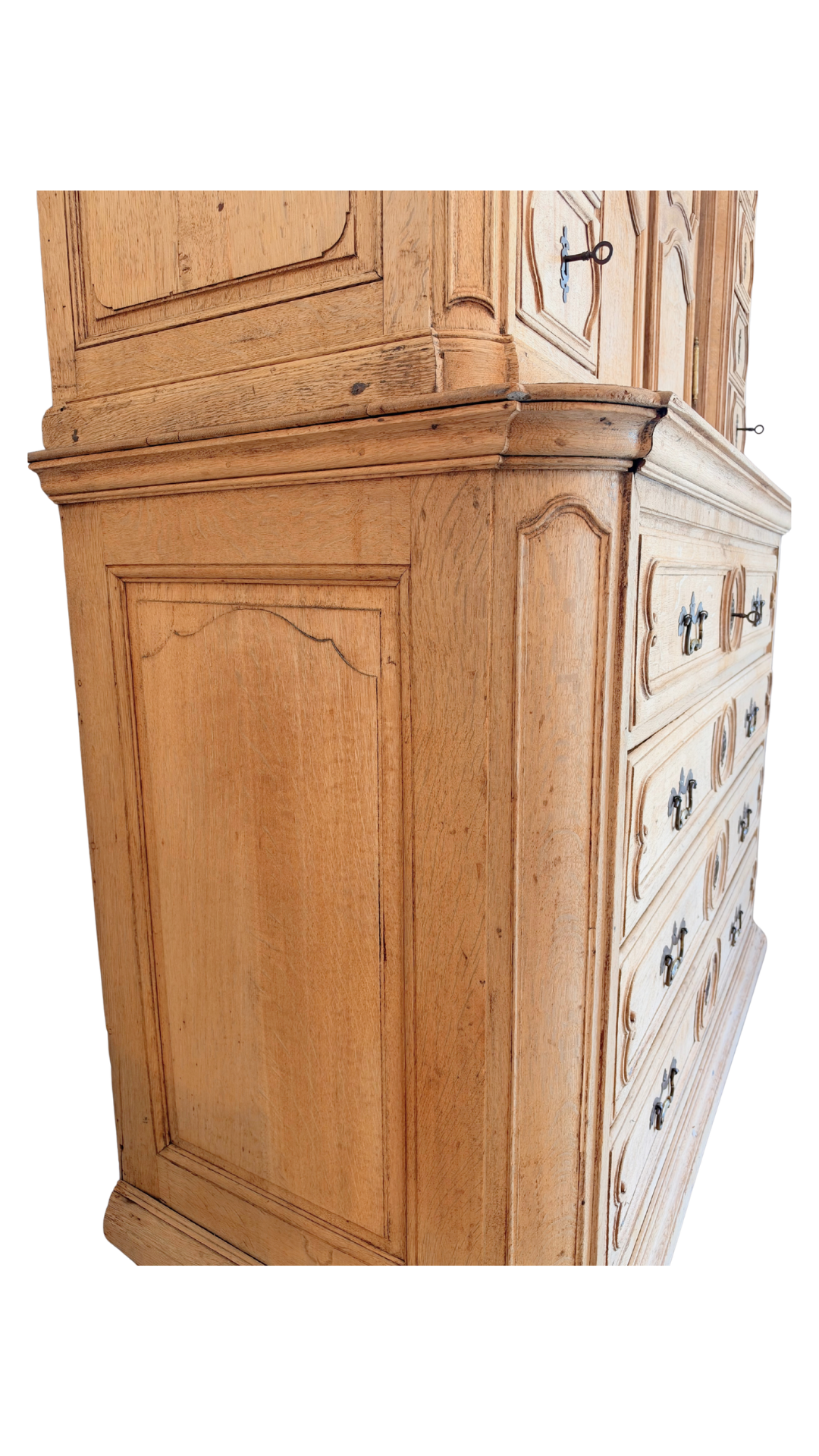 French Oak Buffet à Deux Corps