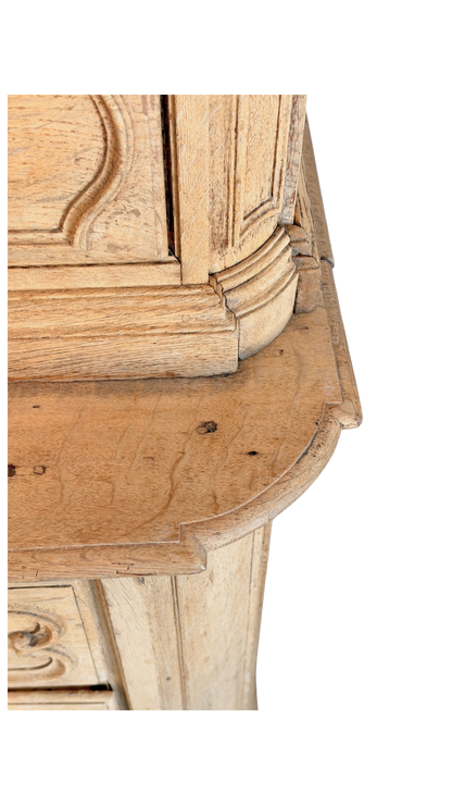 French Oak Buffet à Deux Corps
