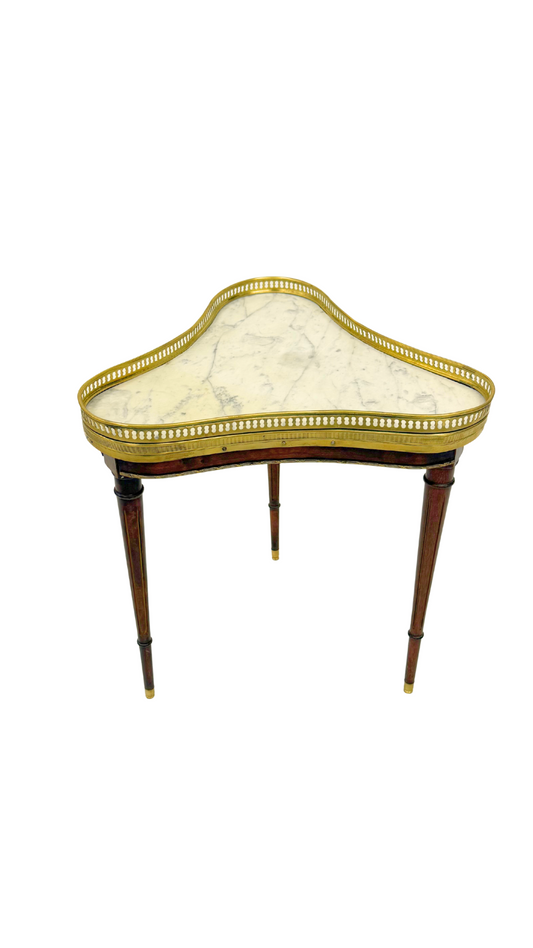 Le Bijou Table