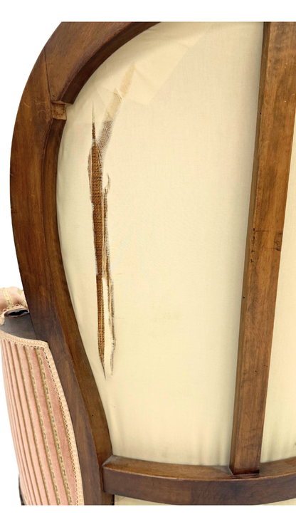 Louis XVI-Style Duchesse Brisée