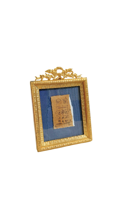 Bronze Ribbon-Top Frame Notre-Dame de Paris