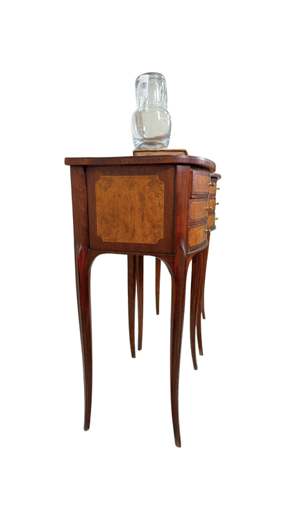 Louis XV–Style Nightstands with Burl Veneer Panels