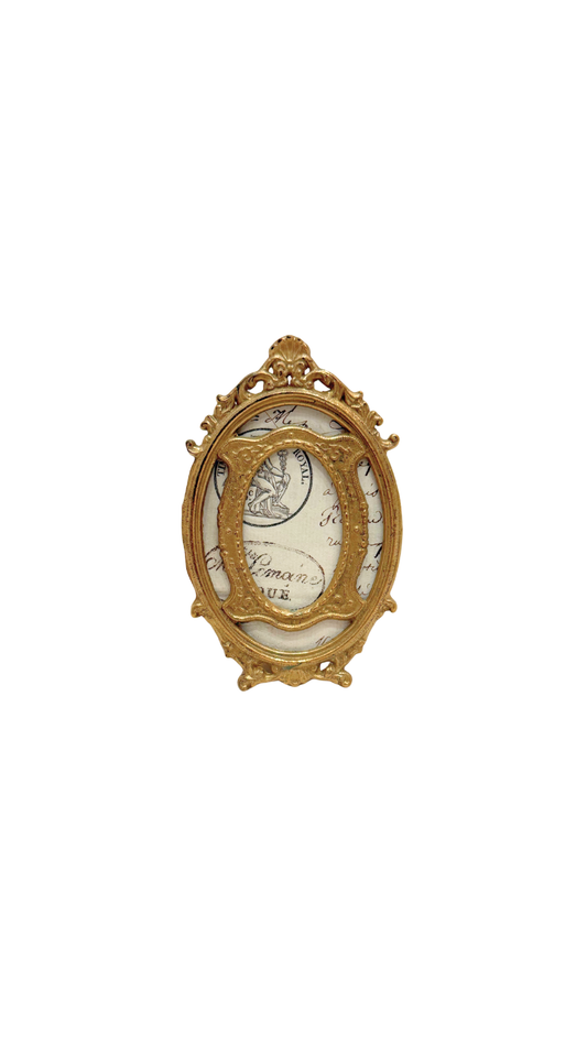 French Gilt Oval Frame